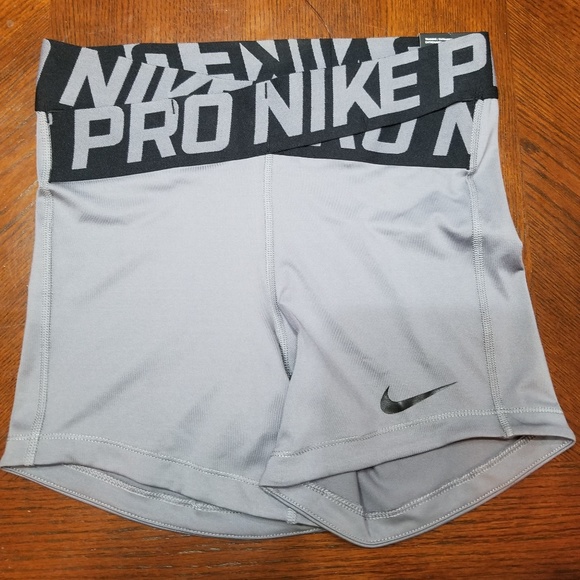 nike crossover tight